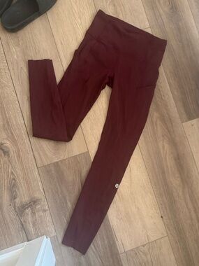 Lululemon fast and free Leggings size 4 maroon burgundy color like new